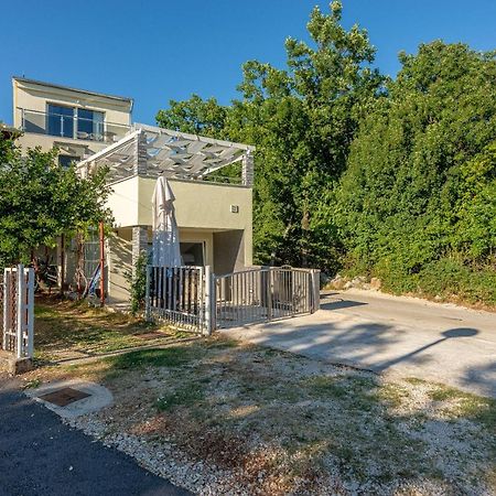Villa Zora, Starigrad Paklenica, セリネ エクステリア 写真